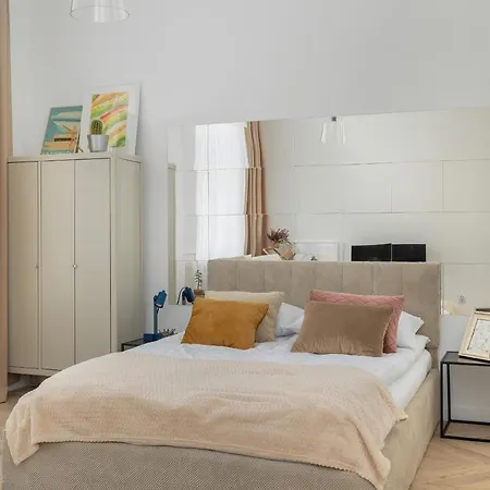 Bright Studio In The Centre Of Katowice Opolska By Noclegi Renters Exteriér fotografie