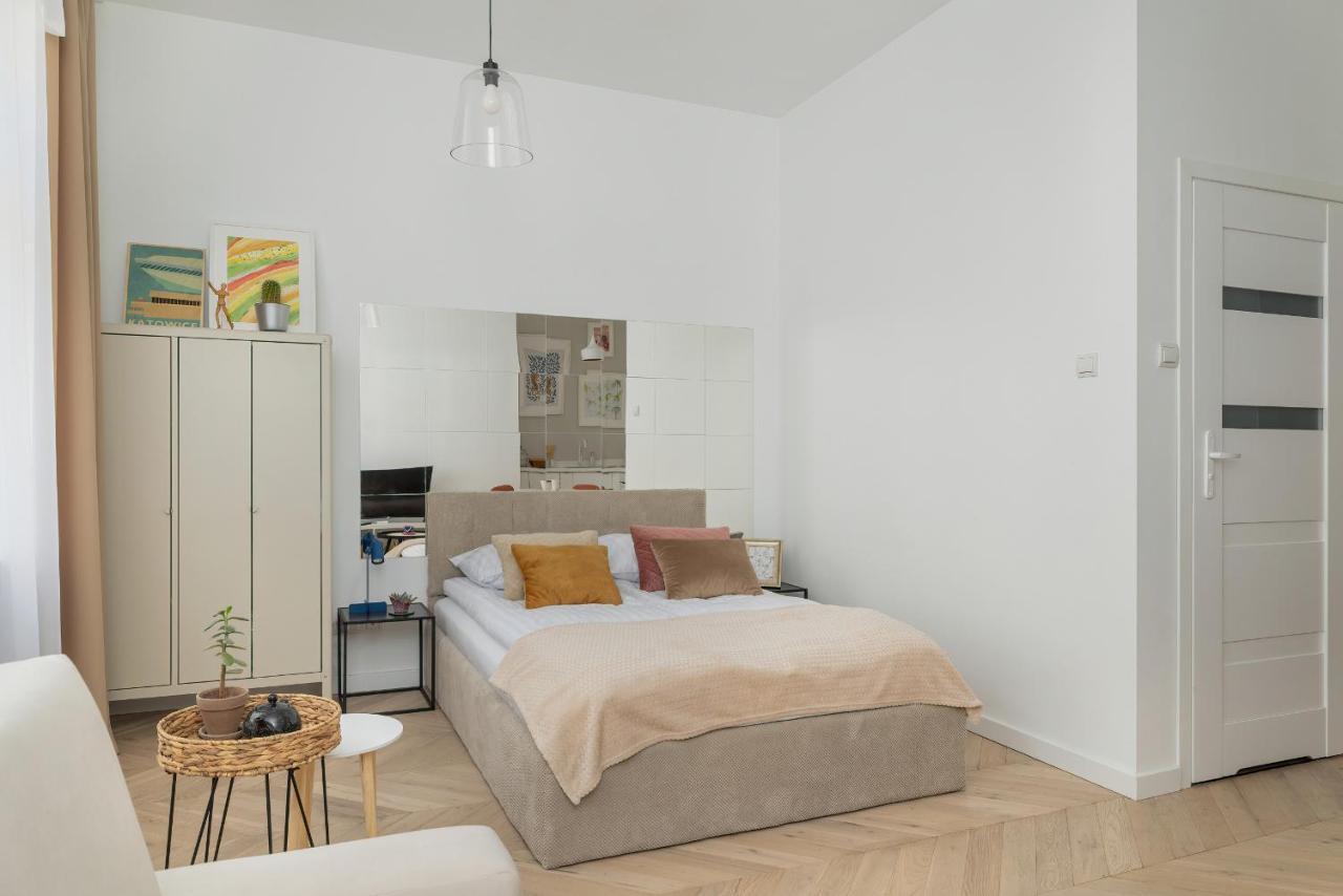 Bright In The Centre Of Opolska By Renters