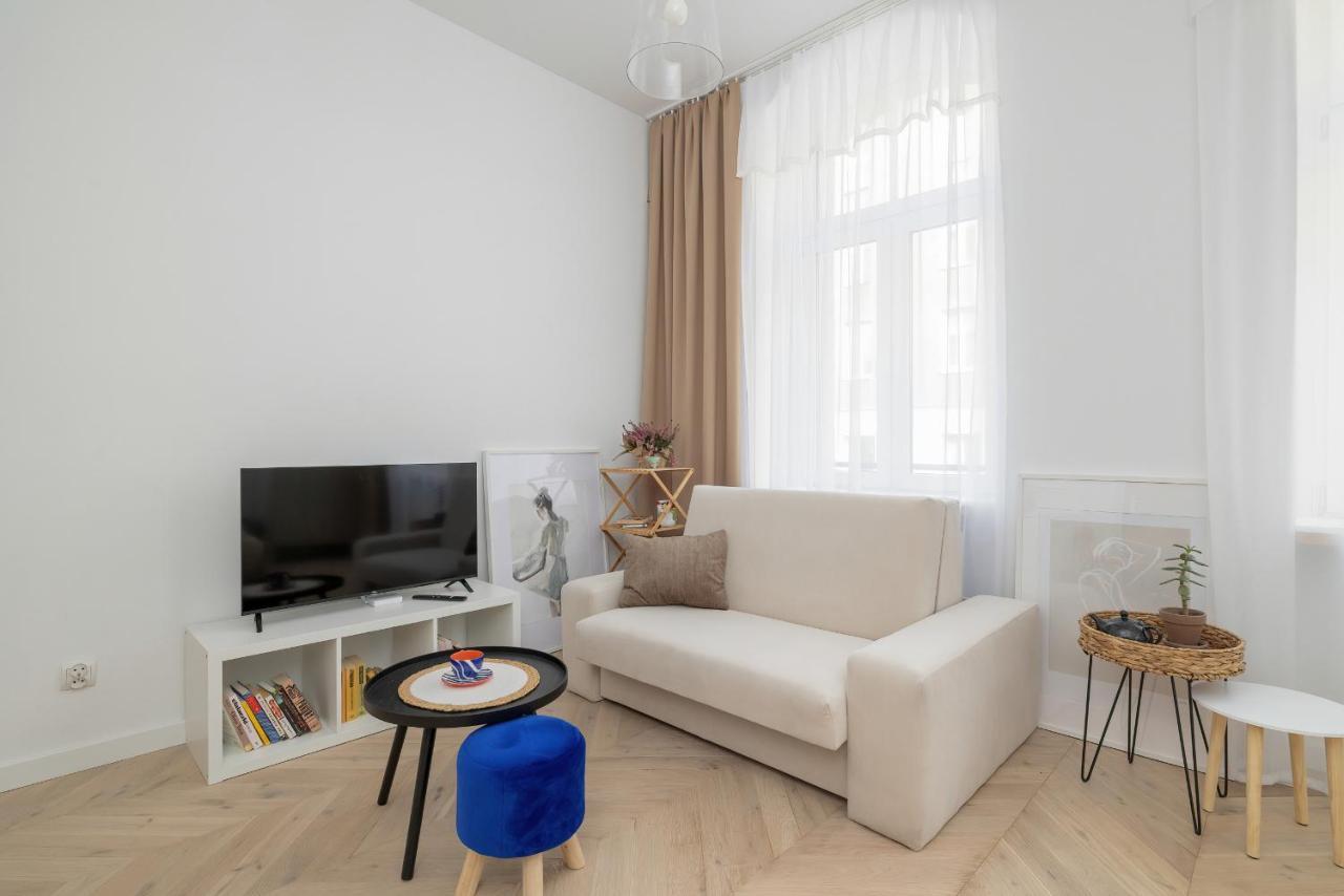 Bright In The Centre Of Opolska By Renters * Katovice